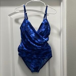 NWT swimsuit